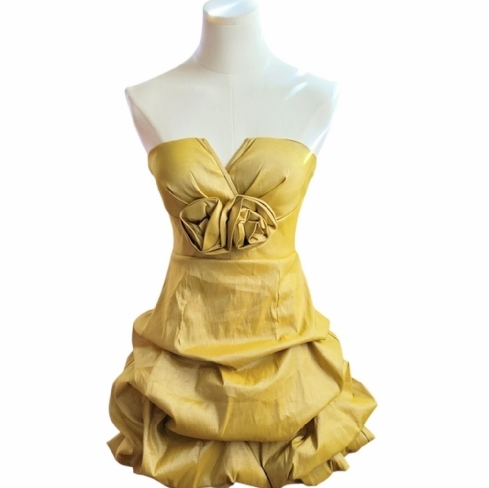 Daisy Shiny Golden Yellow Strapless Rose Bodice Mini Dress Size Small